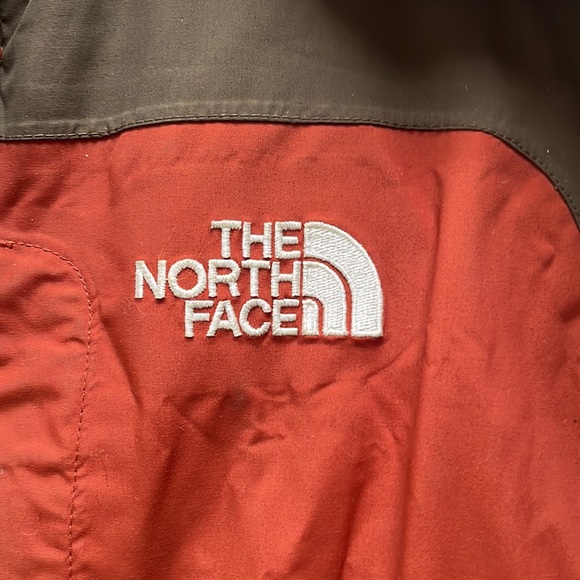 North Face Insulated Winter jacket - Picture 2 of 5